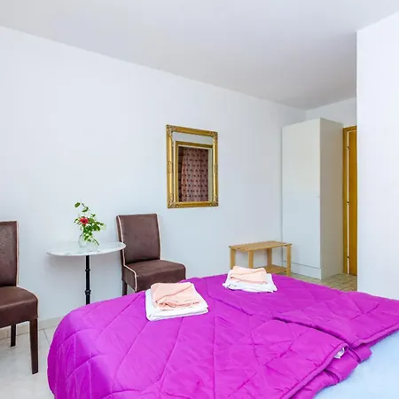 Guest house Bind