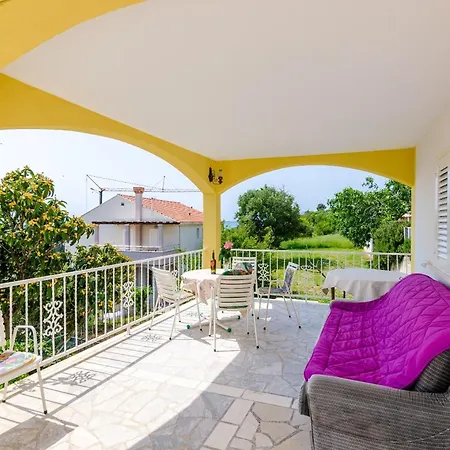 Bind Guest house 3*