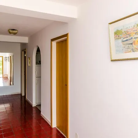 Guest house Bind 3*